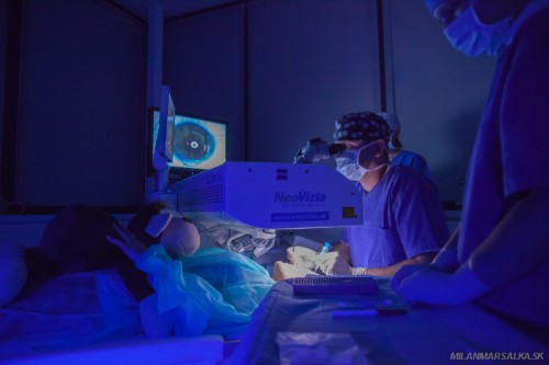 Laserové operácie očí excimerovým laserom metódou LASIK - očná klinika Neovízia Bratislava